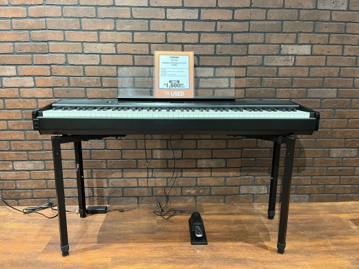 Yamaha - P515 B